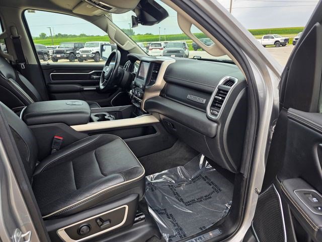 Used 2022 RAM 1500 Laramie AWD/4WD image 16