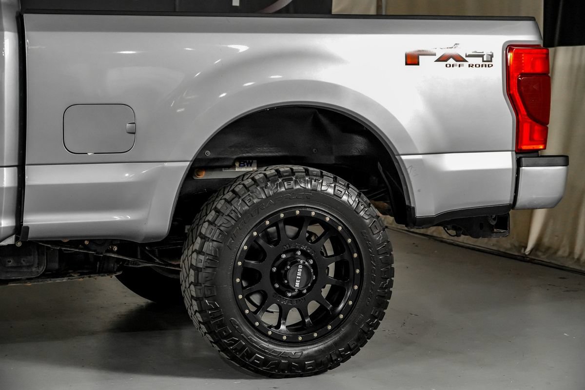 Used 2022 Ford F250 Platinum w/ FX4 Off-Road Package AWD/4WD image 13