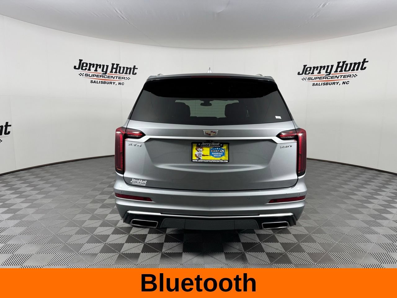 Used 2024 Cadillac XT6 Luxury FWD image 8