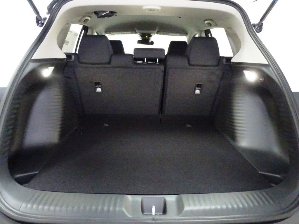 Used 2025 Honda HR-V LX image 23