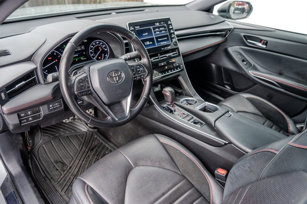 Used 2020 Toyota Avalon TRD image 14