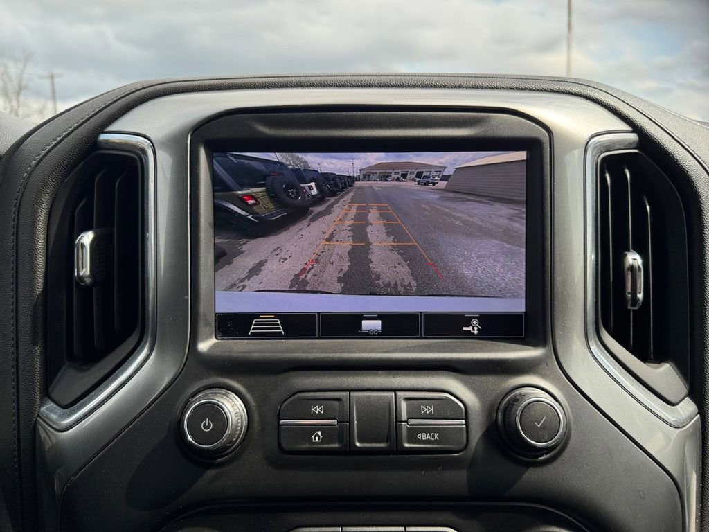 Used 2020 Chevrolet Silverado 1500 LT Trail Boss image 18