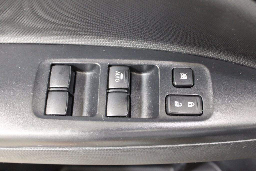 Used 2024 Mitsubishi Mirage ES FWD image 16