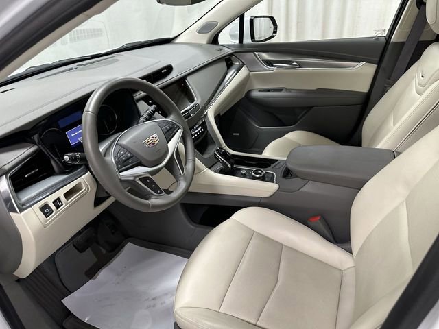 Certified 2024 Cadillac XT5 Premium Luxury AWD/4WD image 14
