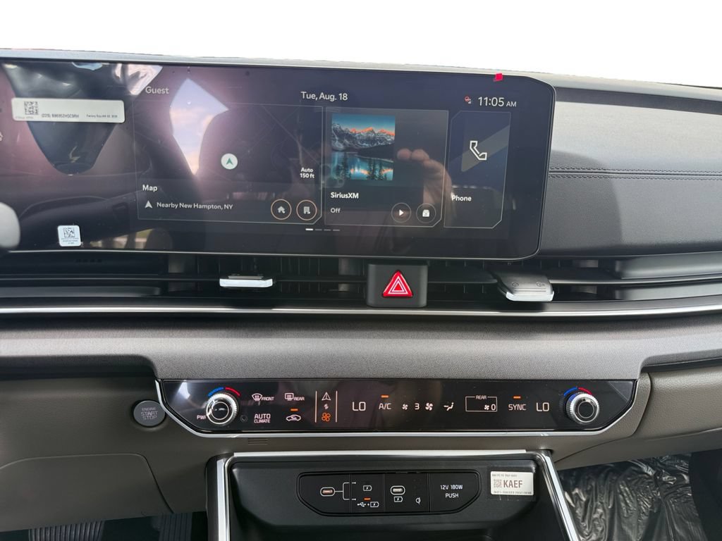 New 2027 Kia Carnival EX FWD image 11