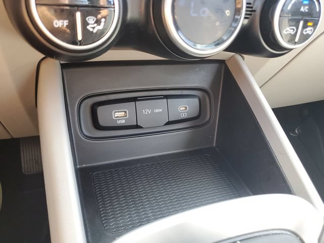 Certified 2023 Hyundai Venue SEL w/ Cargo Package FWD image 28