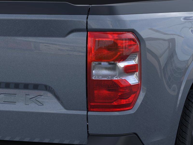 New 2026 Ford Maverick XLT w/ XLT Luxury Package FWD image 23