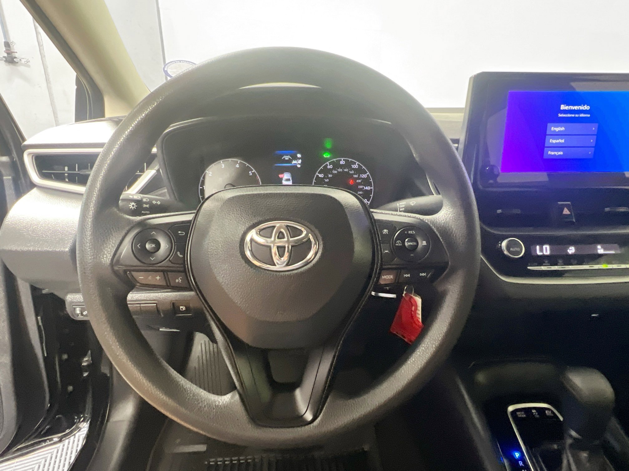 Used 2024 Toyota Corolla LE image 17