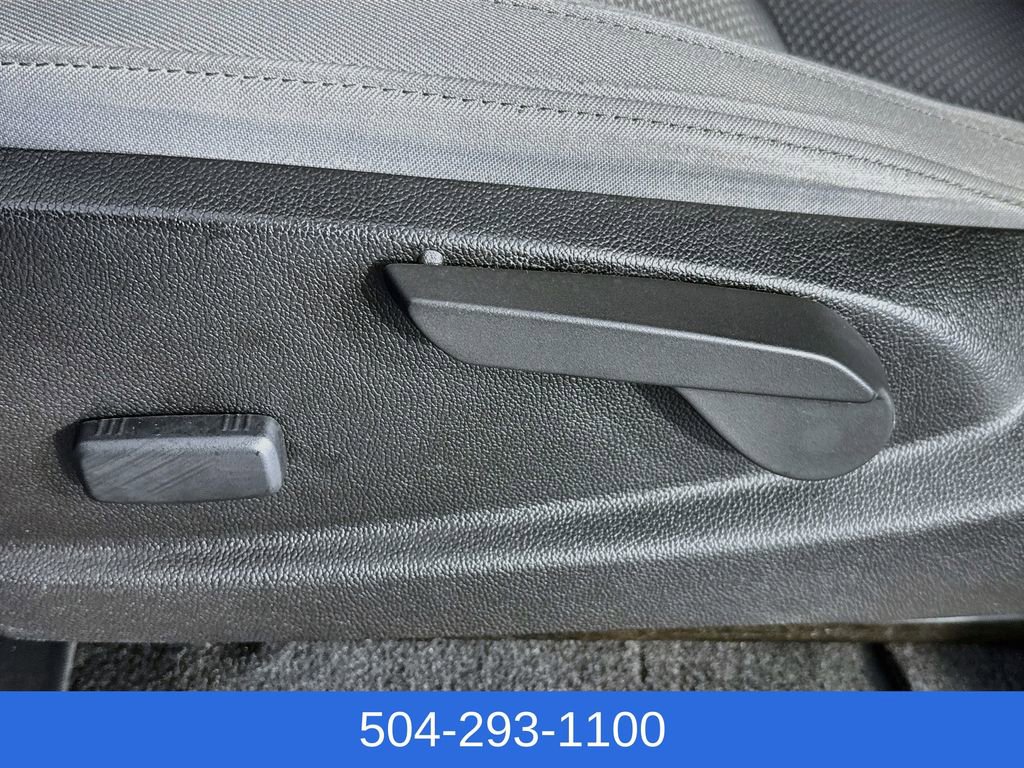 Used 2019 Chevrolet Colorado W/T w/ WT Convenience Package RWD image 20