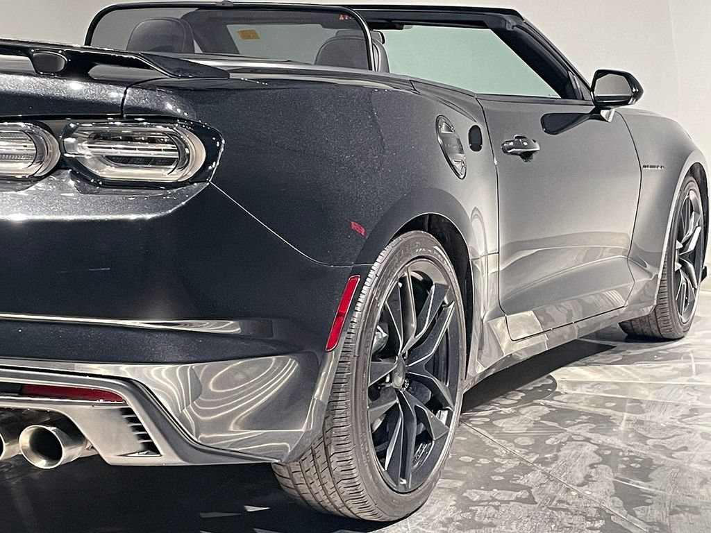 Used 2024 Chevrolet Camaro LT RWD image 34