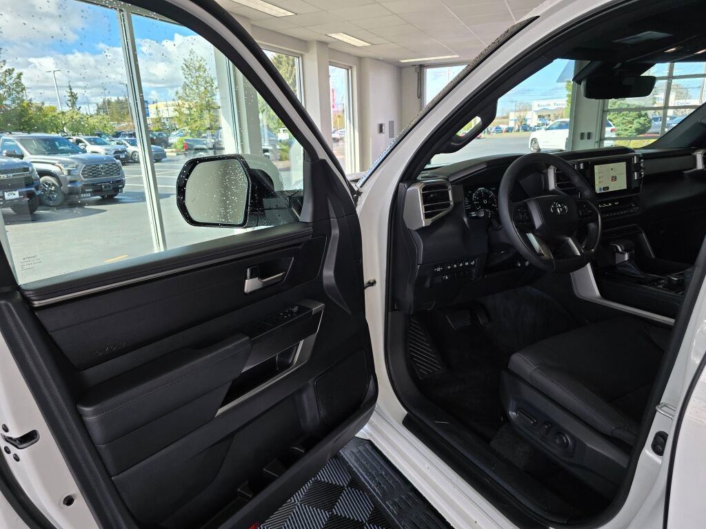 Certified 2026 Toyota Sequoia SR5 AWD/4WD image 17