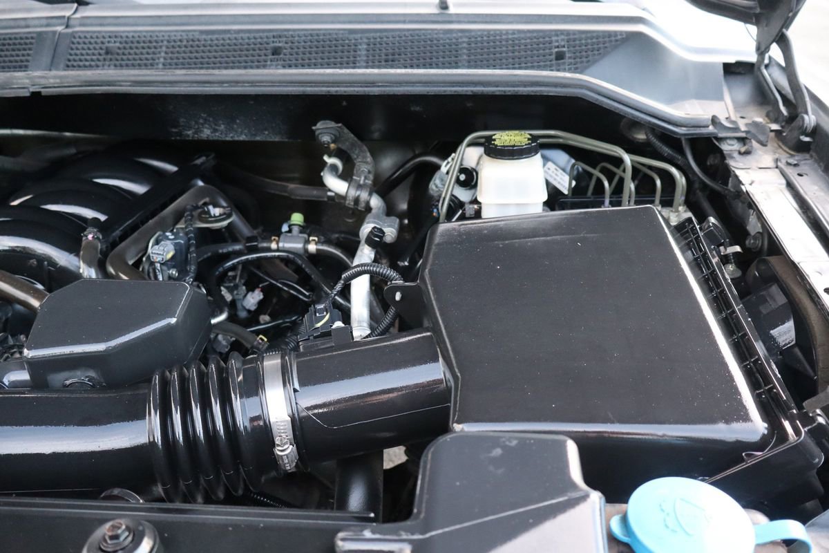 Used 2014 Nissan Titan S image 36