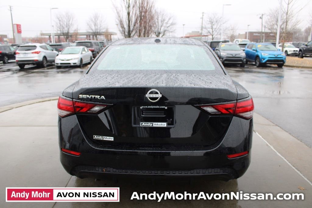 New 2025 Nissan Sentra SV image 4