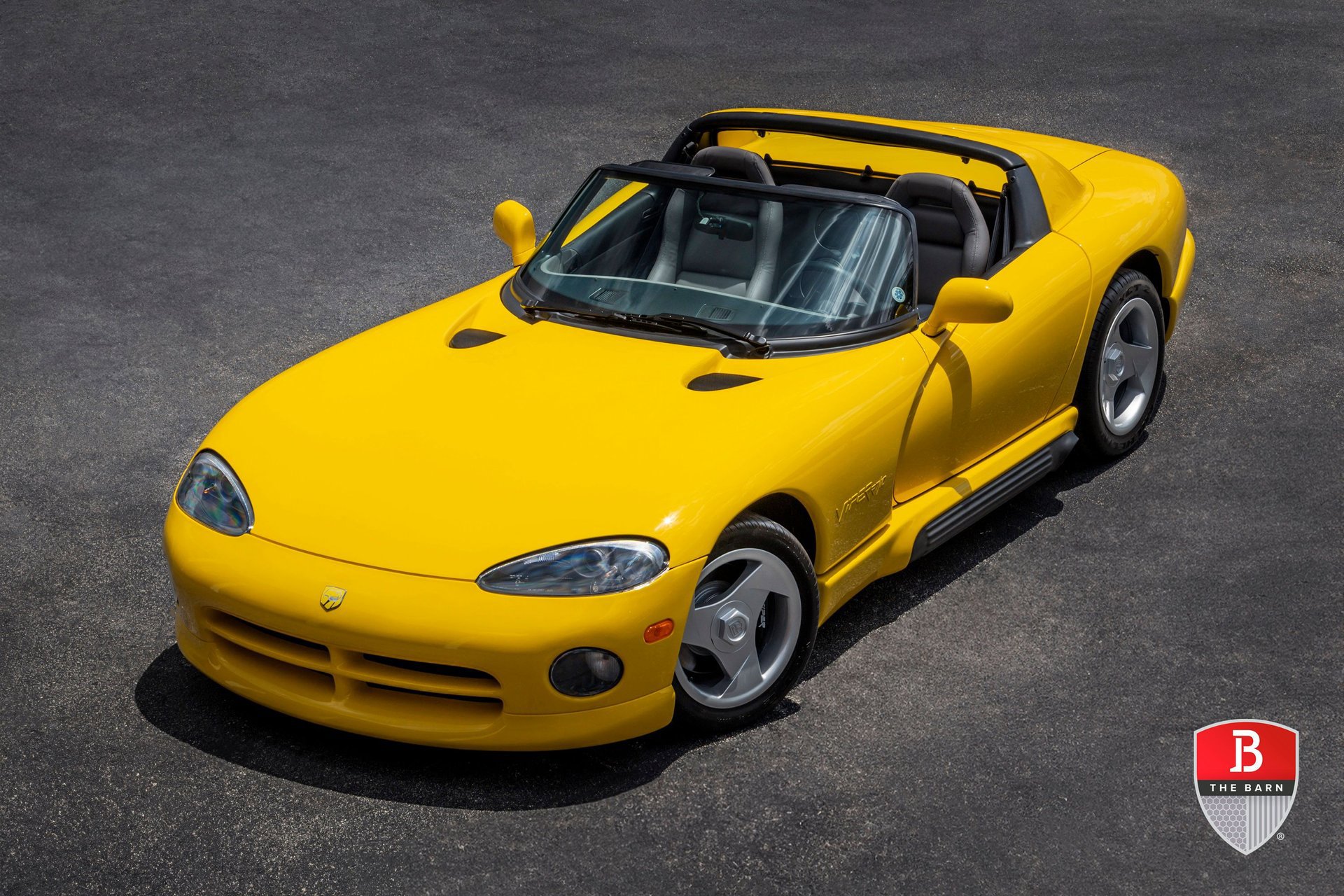 Used 1995 Dodge Viper RT/10 image 1