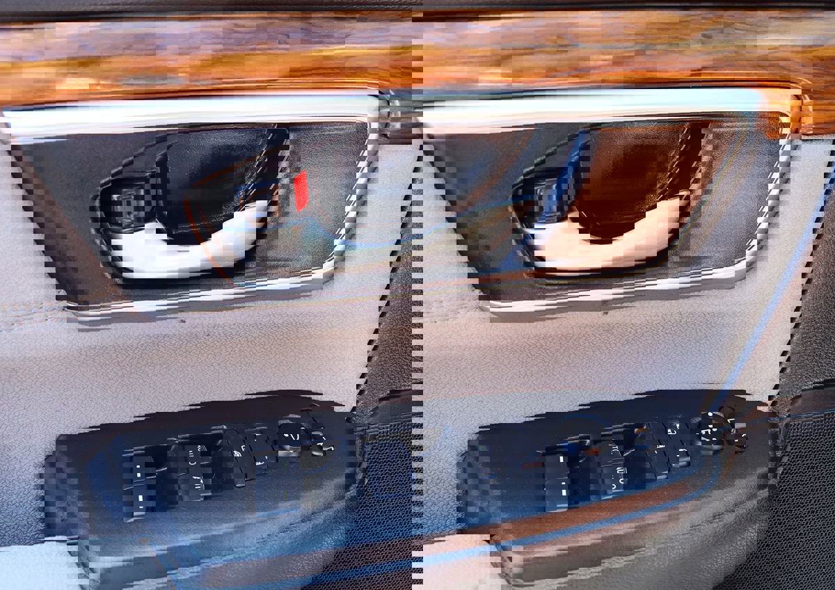 Used 2021 Honda CR-V EX image 37