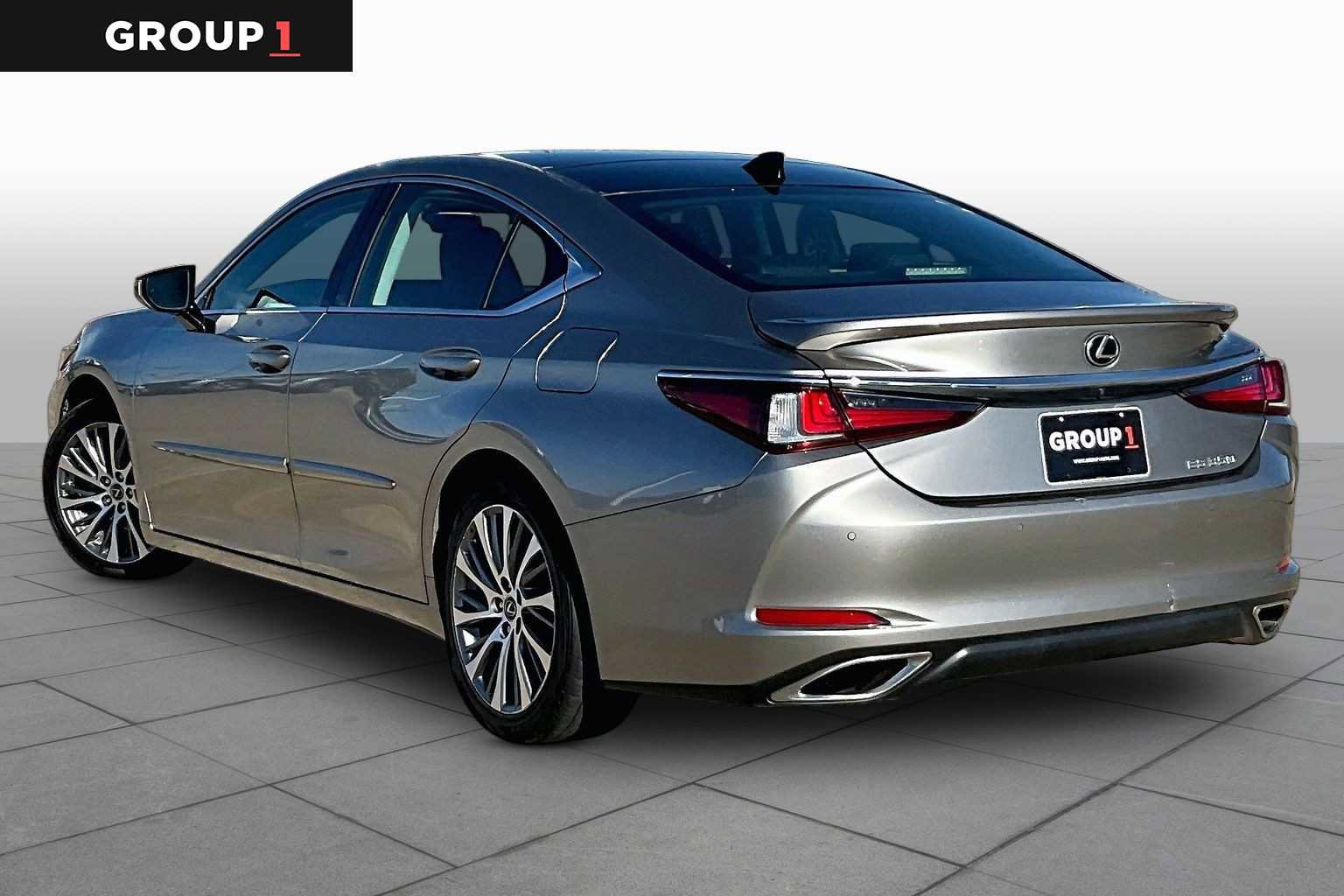 Used 2021 Lexus ES 350 w/ Premium Package FWD image 12
