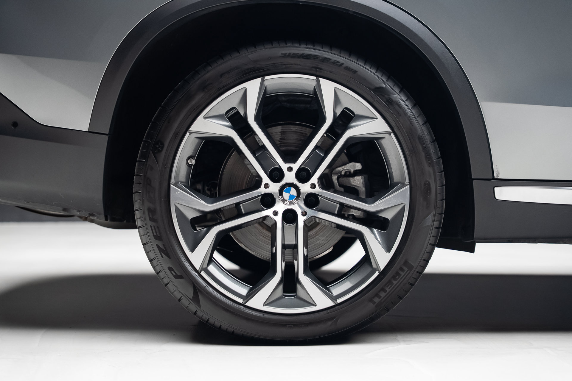 Used 2026 BMW X5 sDrive40i RWD image 38