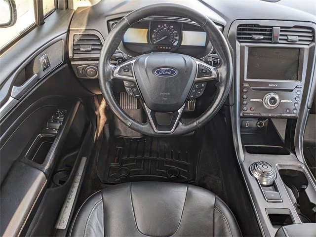 Used 2017 Ford Fusion Titanium image 11