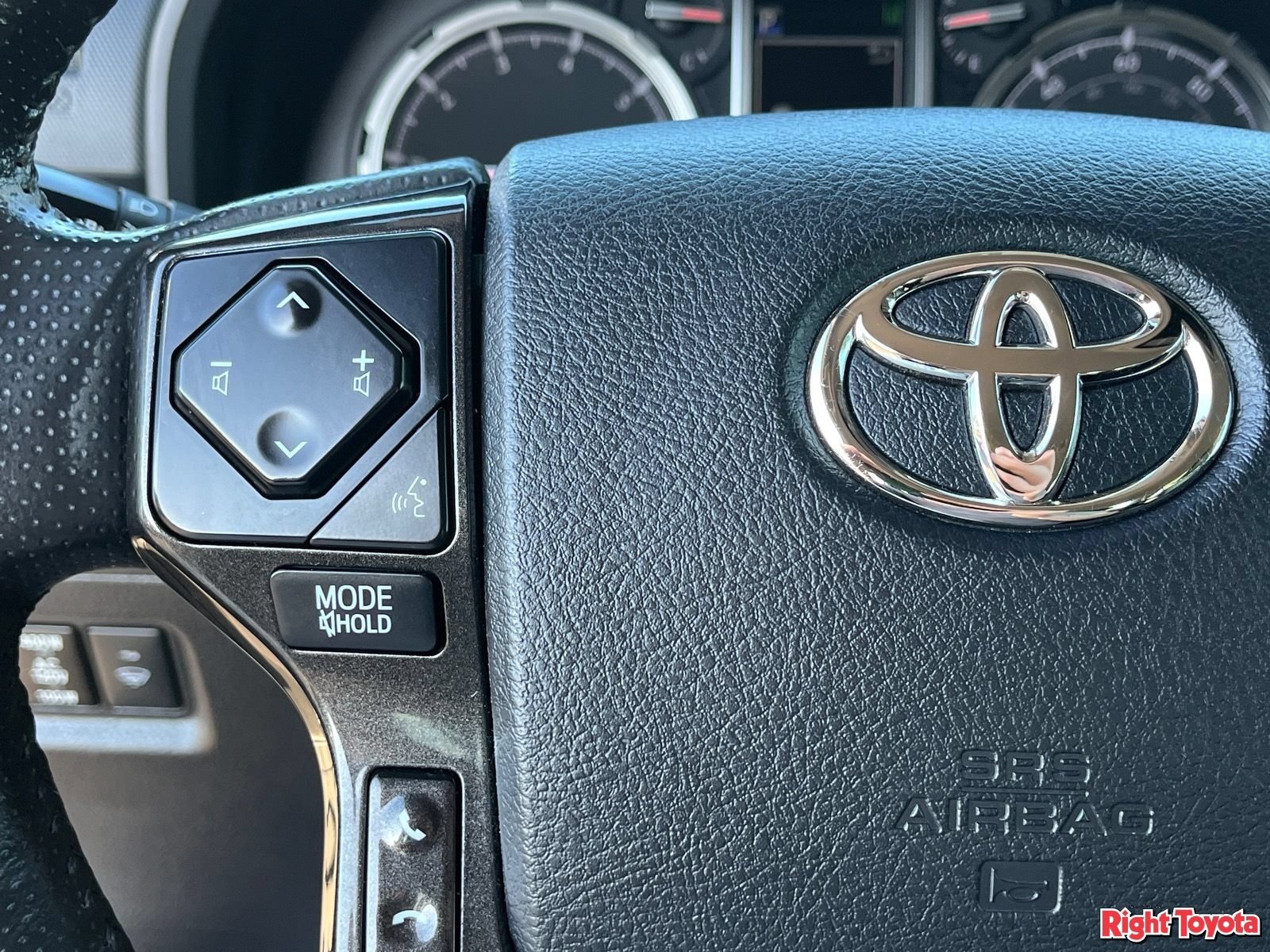 Certified 2023 Toyota 4Runner TRD Off-Road Premium AWD/4WD image 23
