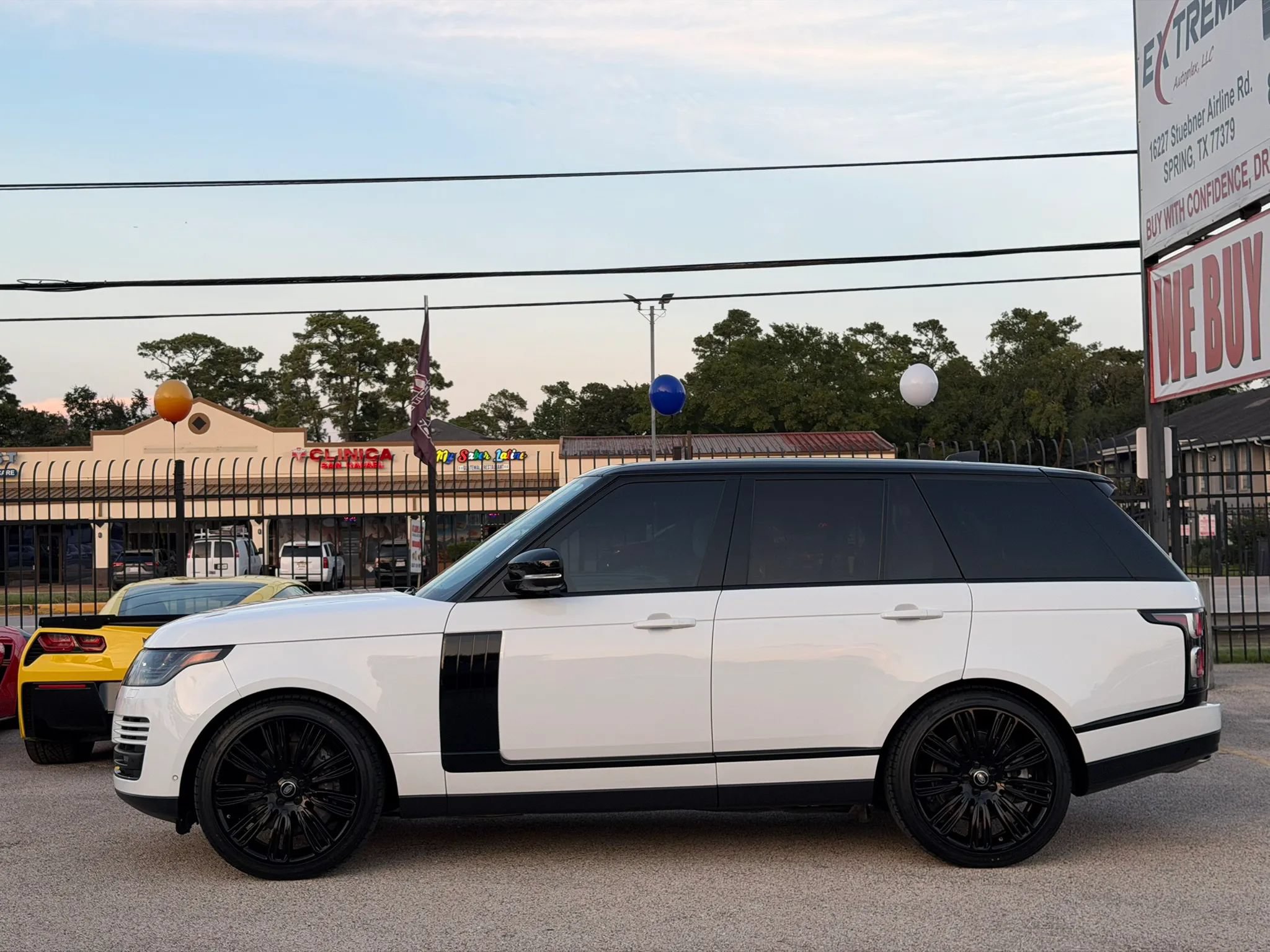 Used 2021 Land Rover Range Rover P525 Westminster Edition AWD/4WD image 8