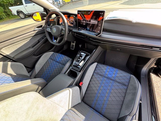 New 2026 Volkswagen Golf w/ Euro Style Package AWD/4WD image 27