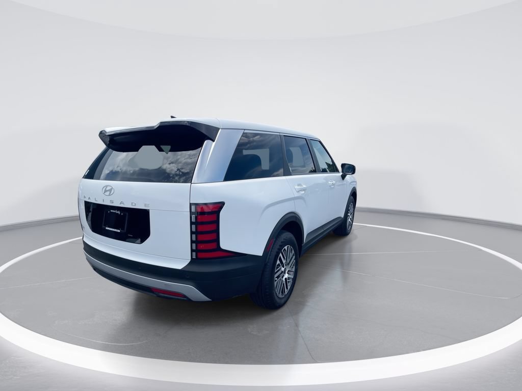 Used 2026 Hyundai Palisade SE FWD image 8