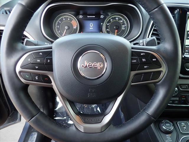 Used 2020 Jeep Cherokee Limited w/ Trailer Tow Group AWD/4WD image 14