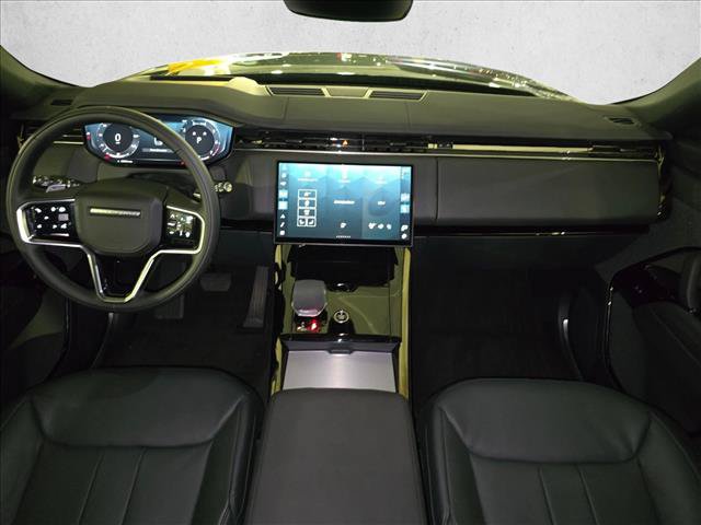 Used 2025 Land Rover Range Rover Sport SE AWD/4WD image 9