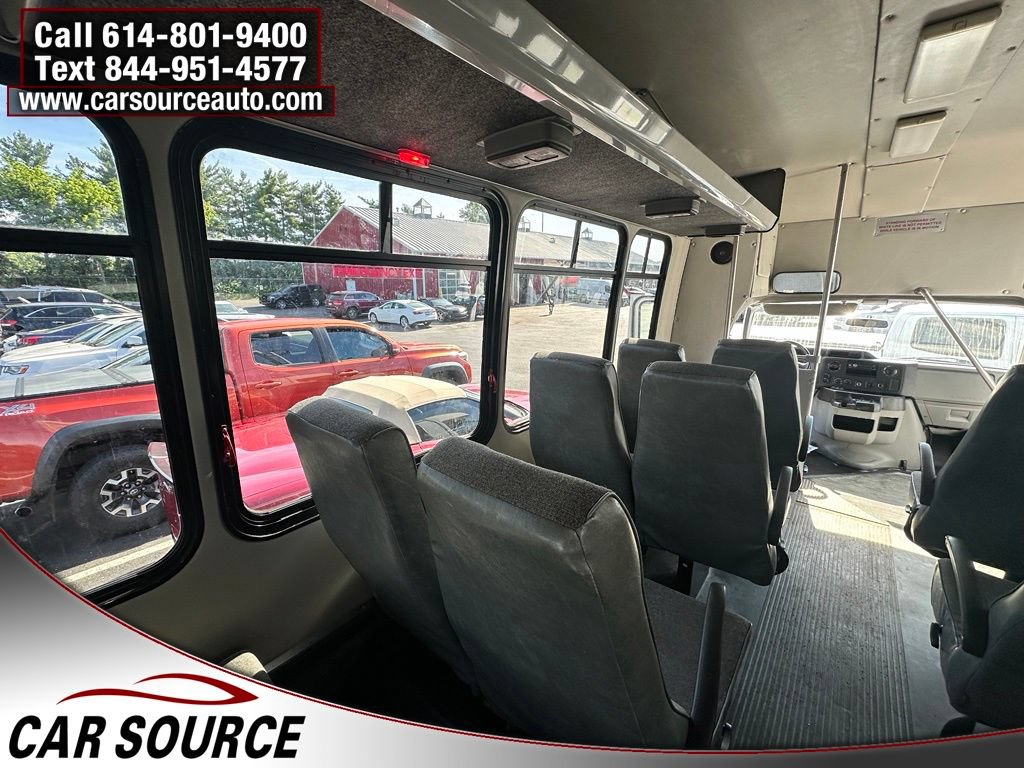 Used 2010 Ford E-350 and Econoline 350 Super Duty RWD image 9