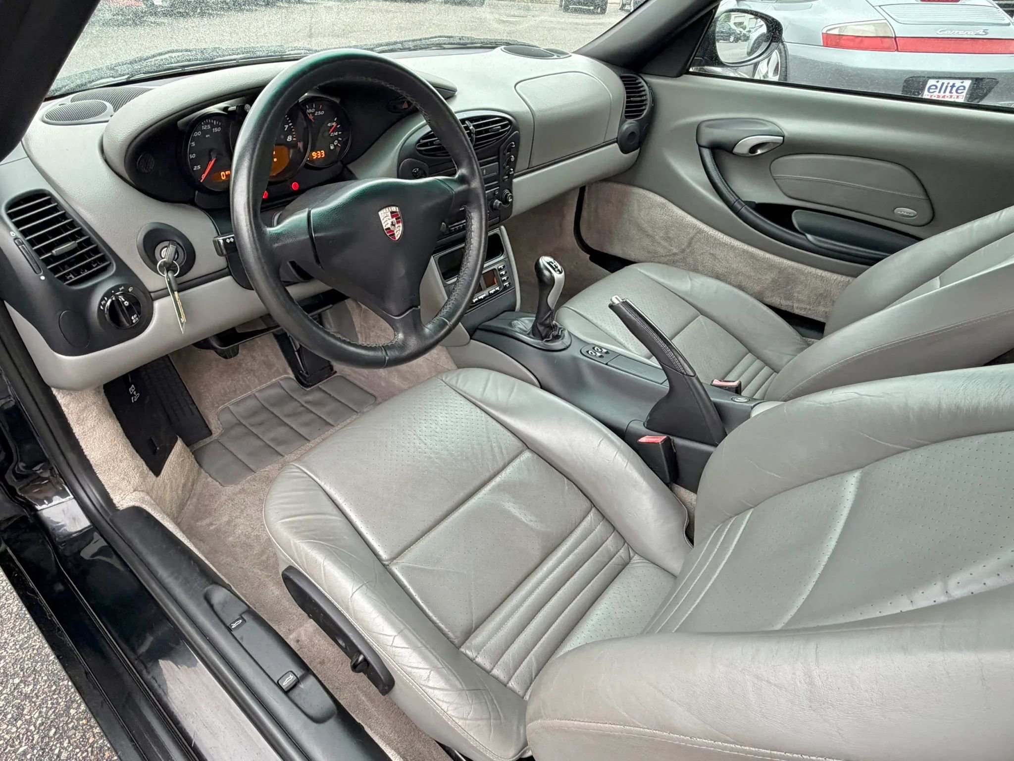 Used 2001 Porsche Boxster RWD image 25