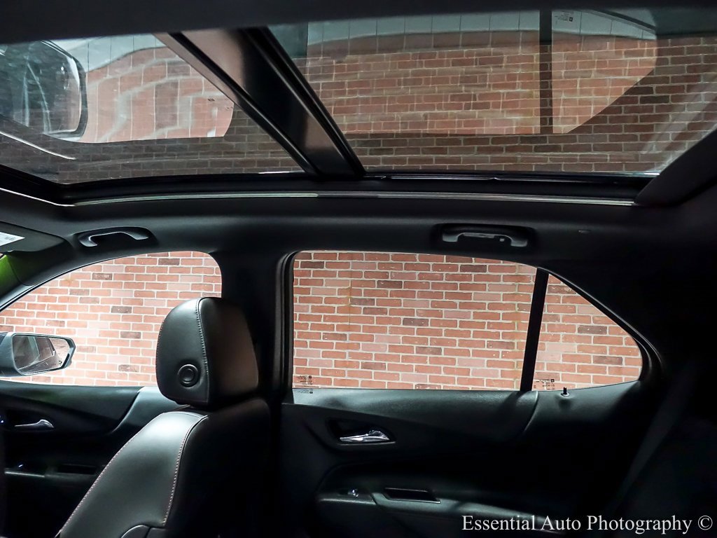 Used 2022 Chevrolet Equinox RS image 17