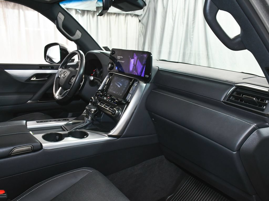 Used 2023 Lexus LX 600 F Sport w/ Accessory Package (Z1) AWD/4WD image 73