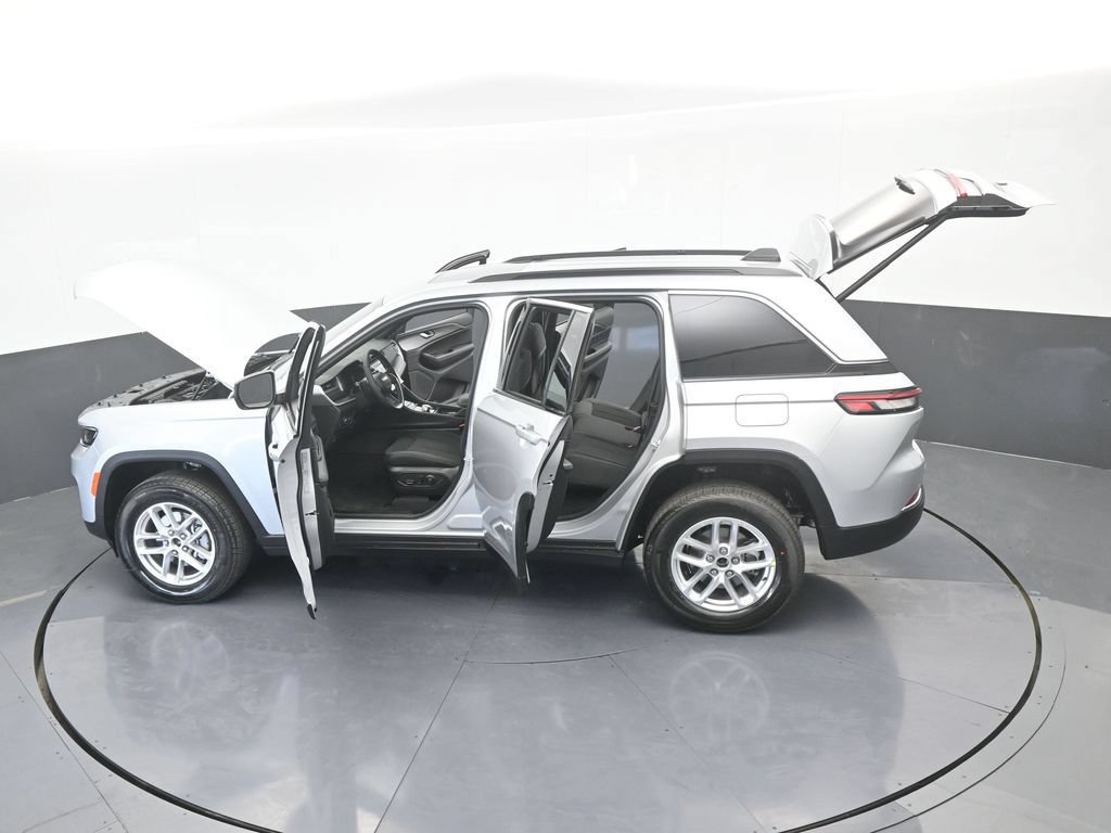 New 2026 Jeep Grand Cherokee Laredo X RWD image 59