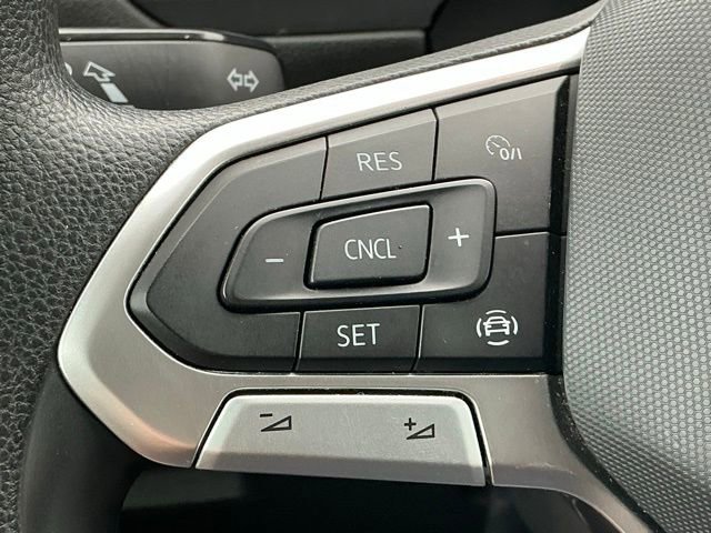 Used 2022 Volkswagen Tiguan S FWD image 23