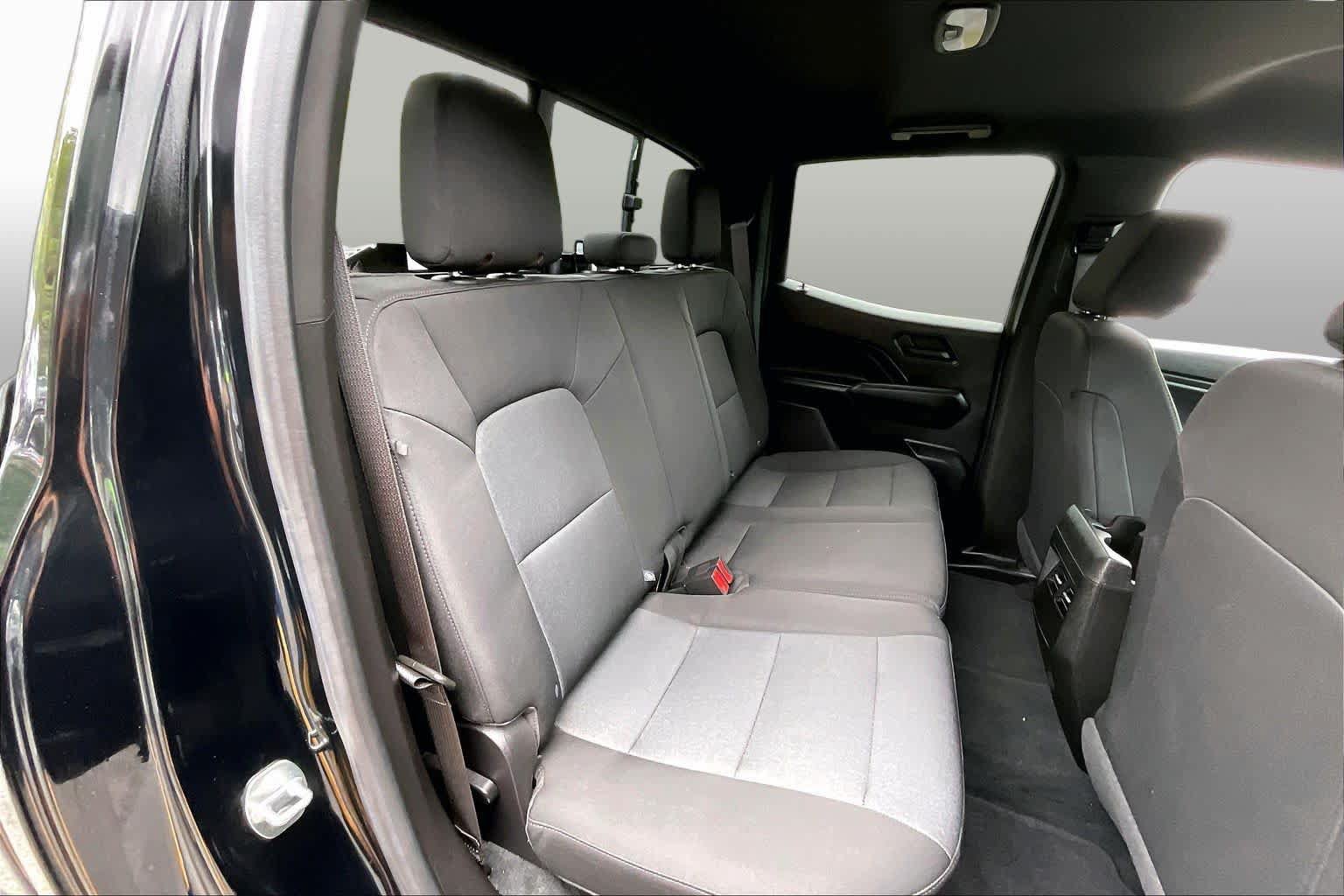 Used 2023 Chevrolet Colorado Trail Boss w/ Advanced Trailering Package AWD/4WD image 19