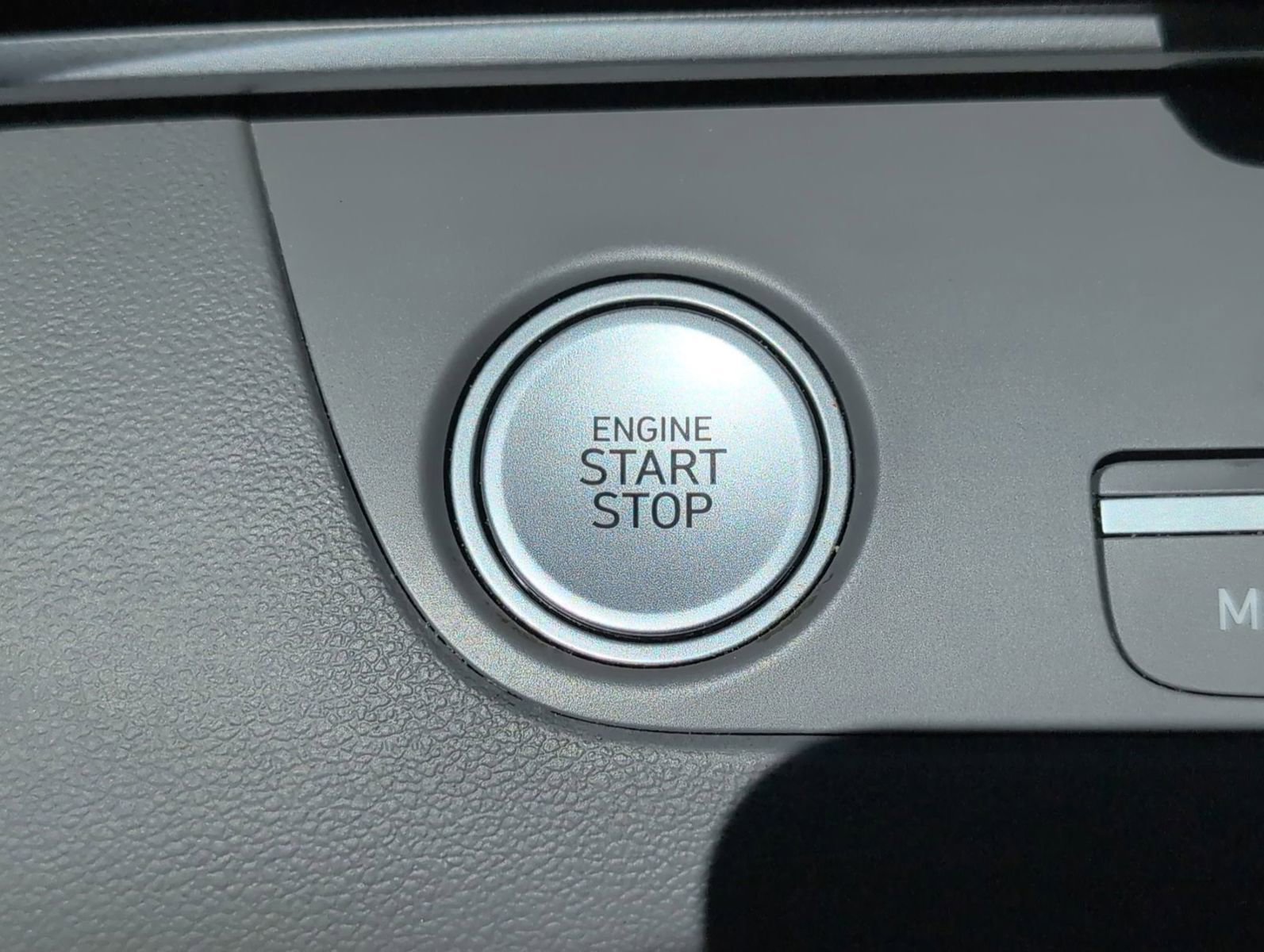 Used 2023 Hyundai Elantra SEL w/ Convenience Package FWD image 22