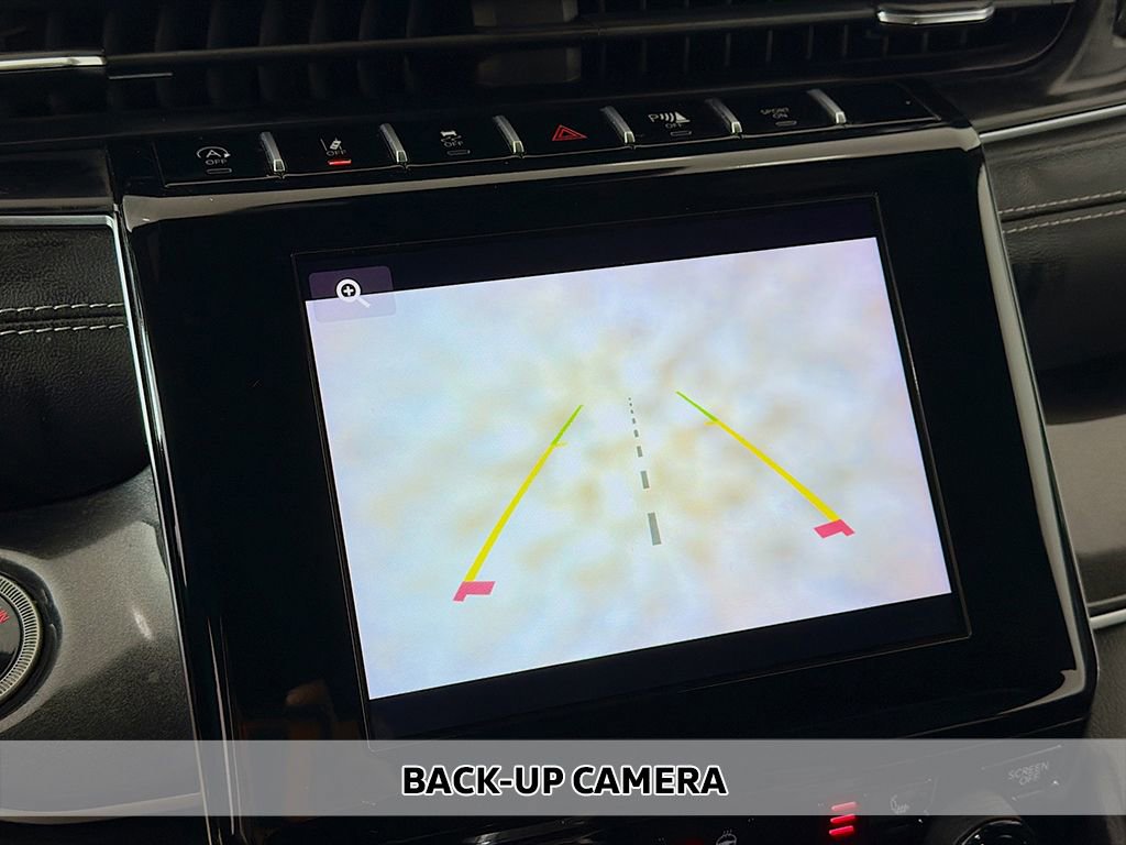 Used 2022 Jeep Grand Cherokee L Laredo image 6