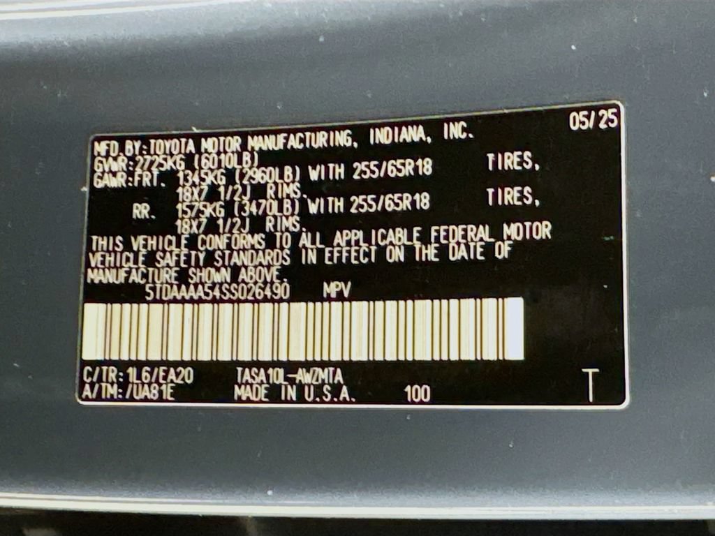 Used 2025 Toyota Grand Highlander FWD image 40