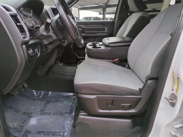 Used 2024 RAM 3500 Big Horn AWD/4WD image 16