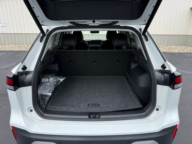 Certified 2025 Volkswagen Tiguan SE w/ Panoramic Sunroof Package AWD/4WD image 20