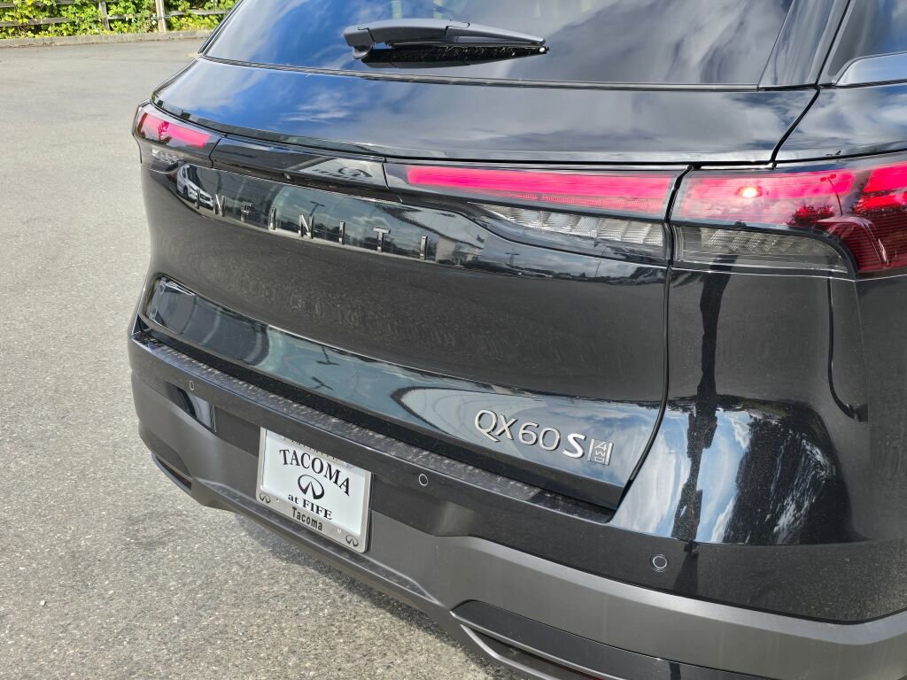 New 2026 INFINITI QX60 Sport w/ Dark Cargo Package image 13