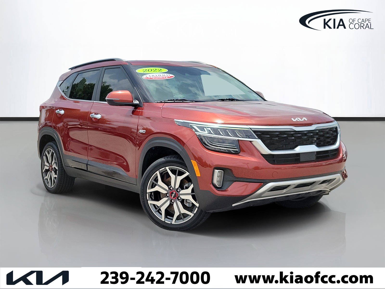 Certified 2022 Kia Seltos SX AWD/4WD image 1