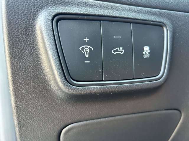 Used 2023 Hyundai Santa Cruz SEL Premium AWD/4WD image 11