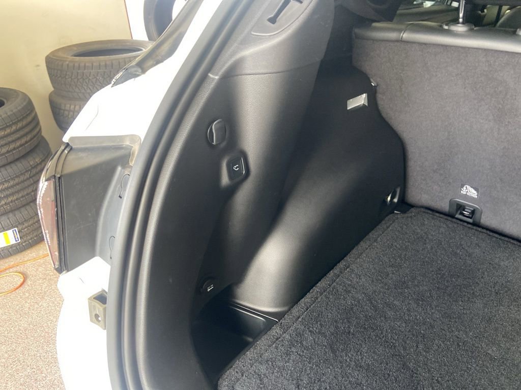 Used 2023 Jeep Compass Altitude w/ Sun and Sound Group image 15