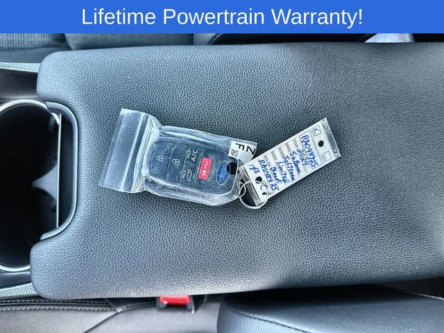 New 2024 Subaru Solterra Limited image 29