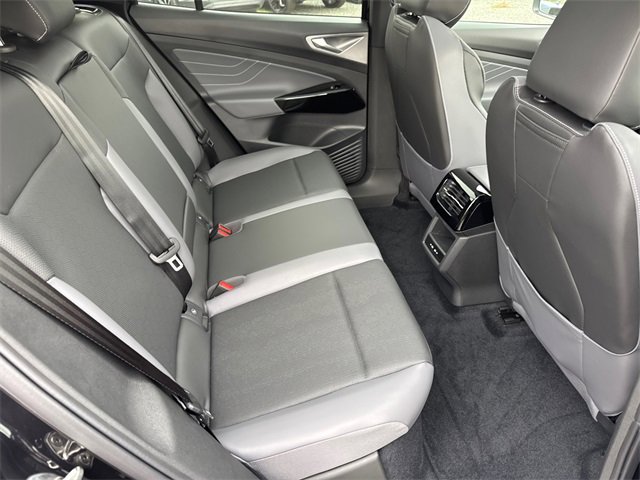 New 2026 Volkswagen ID.4 Pro S image 23