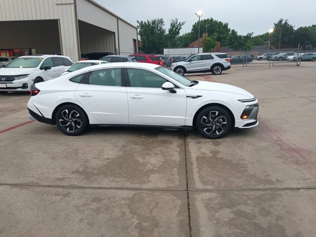 Used 2025 Hyundai Sonata SEL image 7