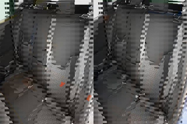 Used 2021 Jeep Renegade Latitude w/ Sun & Sound Group image 7