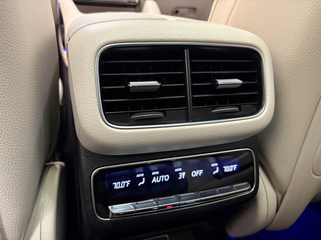 New 2026 Mercedes-Benz GLS 450 4MATIC image 25