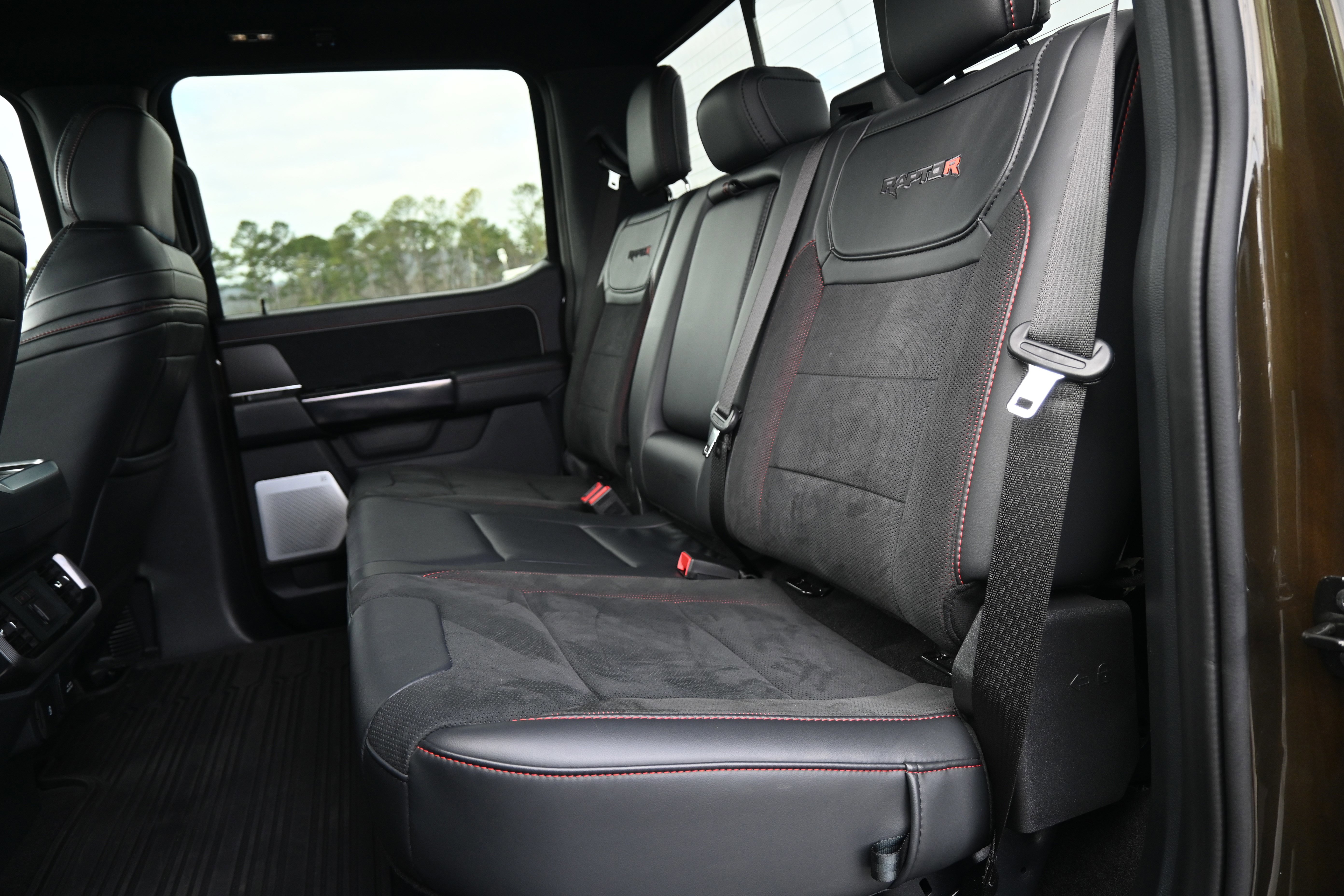 Used 2025 Ford F150 Raptor w/ Equipment Group 803A Raptor R image 31